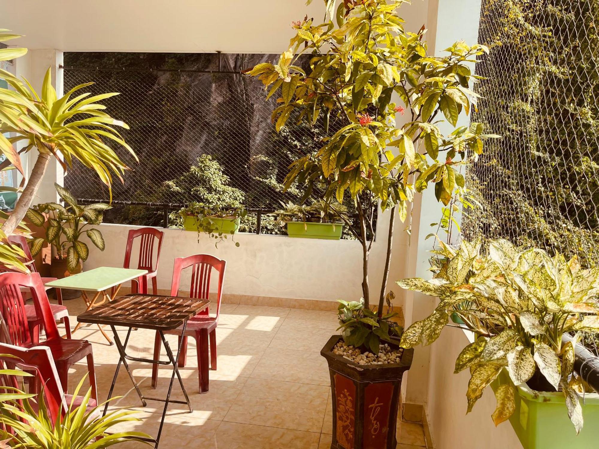 Catba Sky View Hotel Dong Khe Sau Экстерьер фото